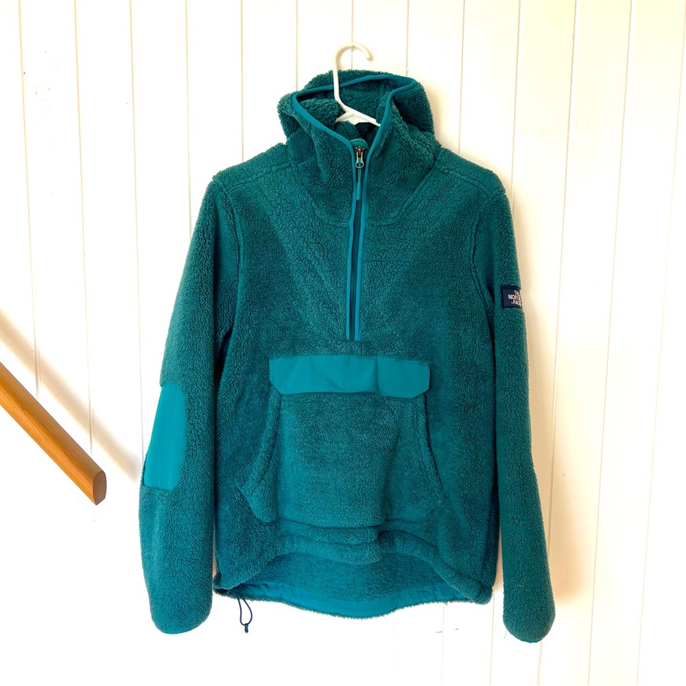 North Face Campshire Sherpa Pullover